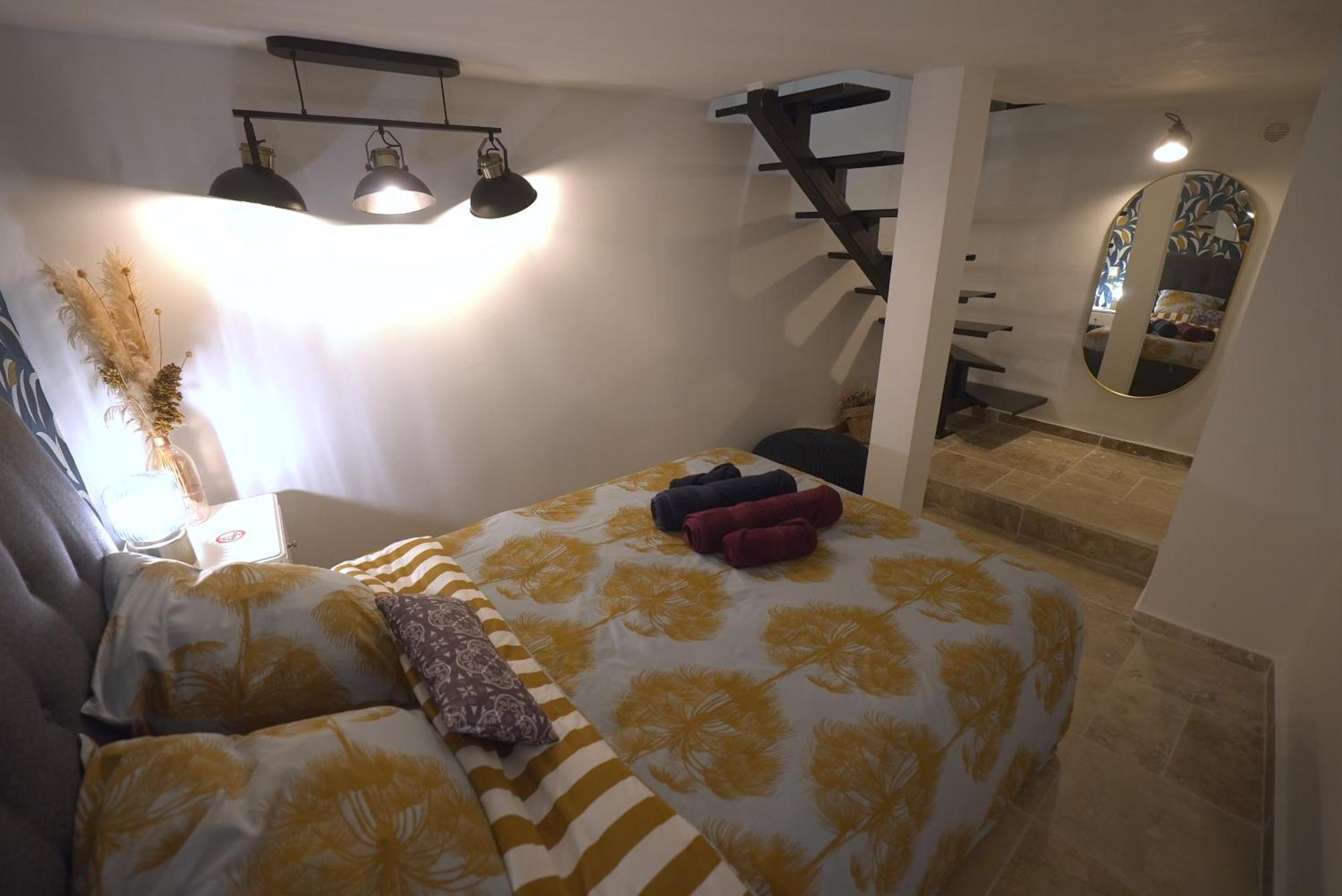 Triplex De Saint-Paul Free Public Parking Apartment Bagian luar foto