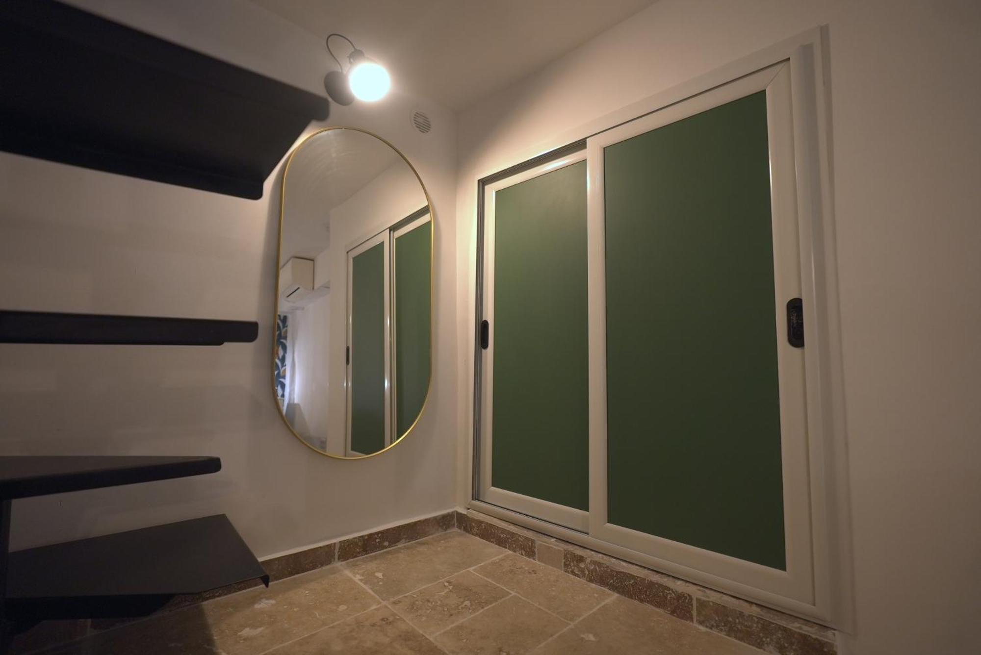 Triplex De Saint-Paul Free Public Parking Apartment Bagian luar foto